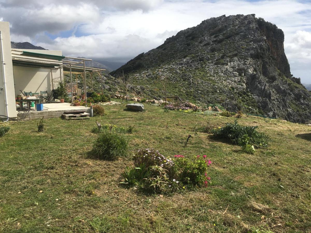 Rocky Mountain Way Villa Sellia  Luaran gambar